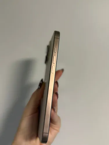 iPhone 16 Pro Max 256 GB Seminovo