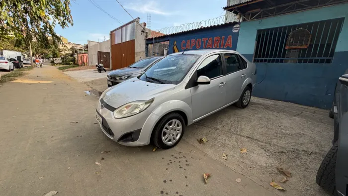 Ford Fiesta Sed. 1.6 8V Flex 4P 2013