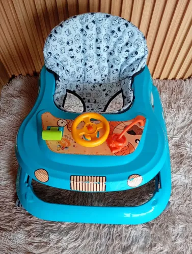 Andador de bebê, aceito cartão