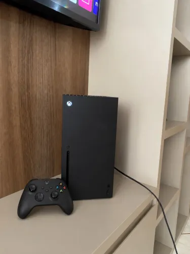 Xbox Series X - 1TB Excelente Estado