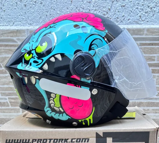 Capacete aberto zumbi n58 novo