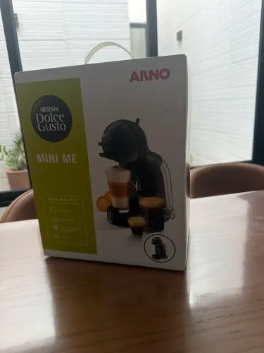 Cafeteira Dolce Gusto Lacrada