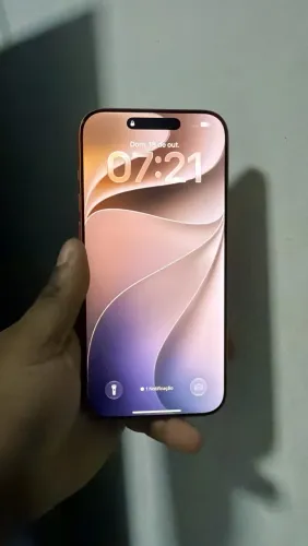iPhone 15