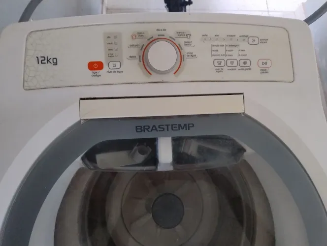 Máquina de lavar roupa Brastemp 12kg 
