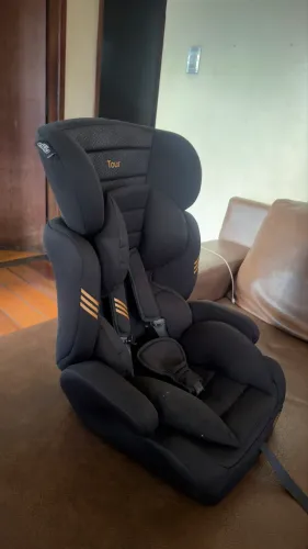 Cadeirinha de criança 