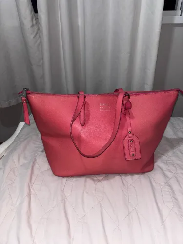 Bolsa Schutz rosa