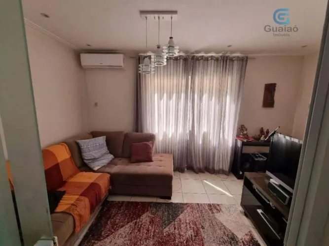 Vendo Sobrado em Condomínio Fechado com 2 Dormitórios na Vila Voturuá, São Vicente