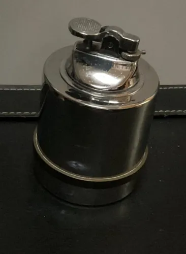 ofertantigo Isqueiro de Mesa Vintage Cromado Modelo Lift-Arm 50s Funcionamento Mecânico
