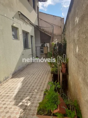 Oportunidade! Casa 3 quartos com suíte e espaço para churrasco