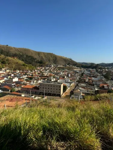 Terreno à venda em Itajubá, Vale das Hortênsias, com 220 m²