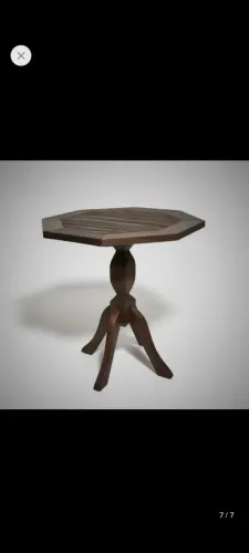 Mesa de canto oitavada
