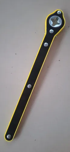 VENDO CHAVE CATRACA PARA MACACO VEICULAR