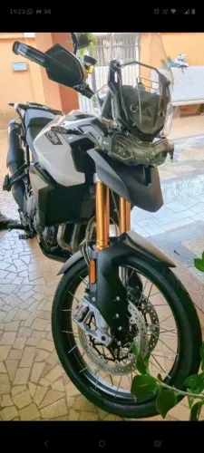 Triumph Tiger 900 rally