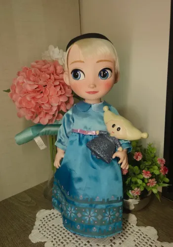 Boneca Disney Animators' Collection Elsa - Frozen