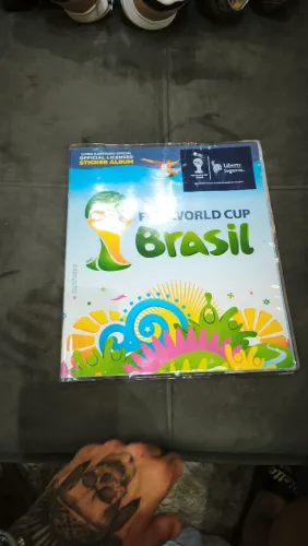 Álbum FIFA WORLD CUP BRASIL completo