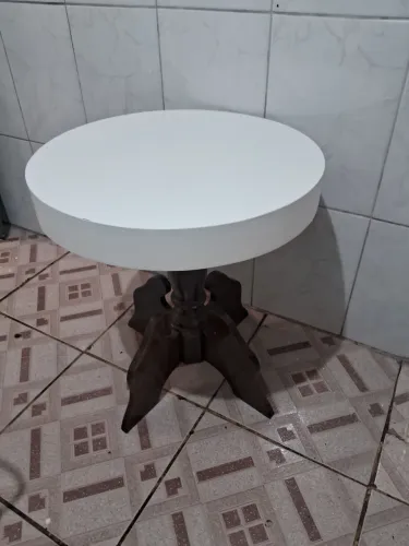 Mesa de madeira e mdp 4 lugares 