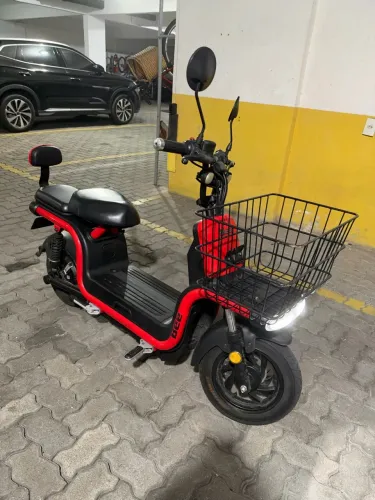 Moto elétrica Bee U1