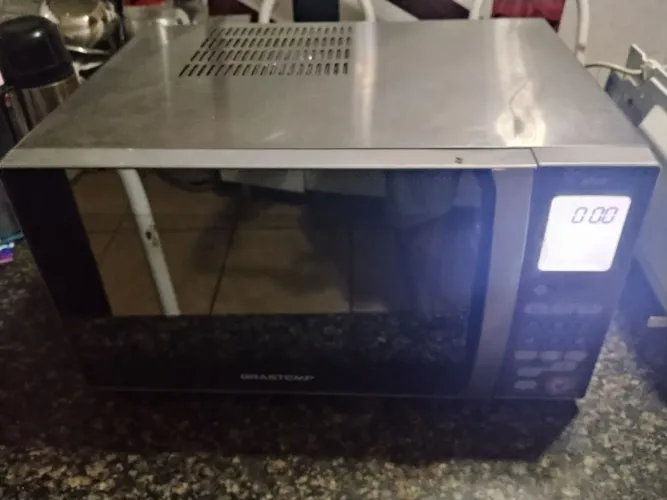 Microondas Brastemp