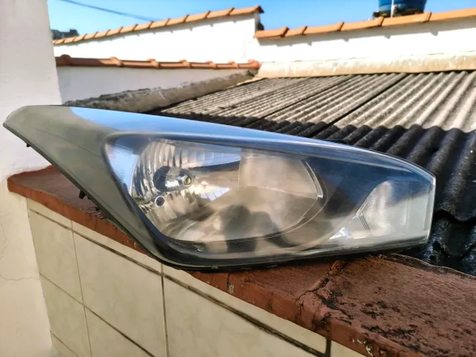 PAR DE FAROL MÁSCARA NEGRA ORIGINAL HB20