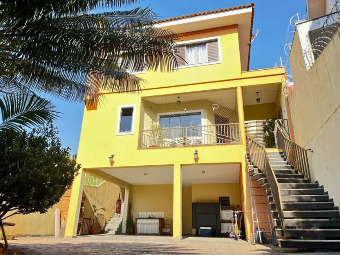 Casa à venda na Rua Doutor Luiz Nazareno de Assumpção, Tremembé, São Paulo - SP