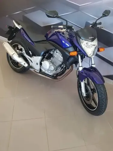Cb 300 em bom estado