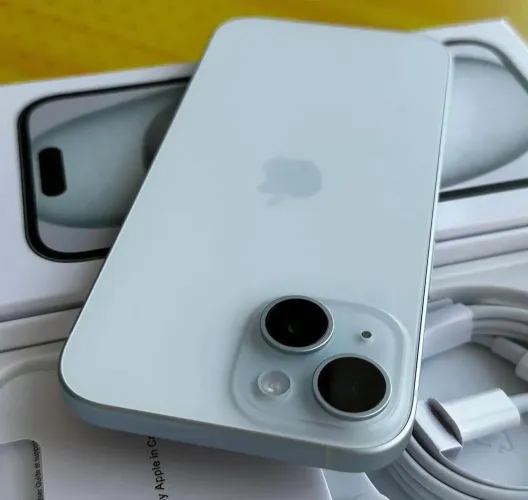 iPhone 15 azul 128GB 6 meses de garantia