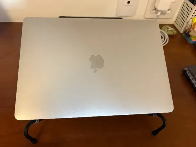 MacBook Pro 13-inch A1708 2,3 Ghz Core I5 Dual-core 8GB