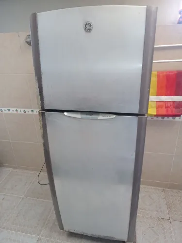 Geladeira frost-free 410lts gelando muito 