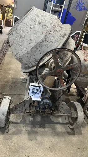 Betoneira de 400L