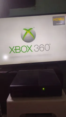 Vendo Xbox 360 completo desbloqueado! Só está sem controles.