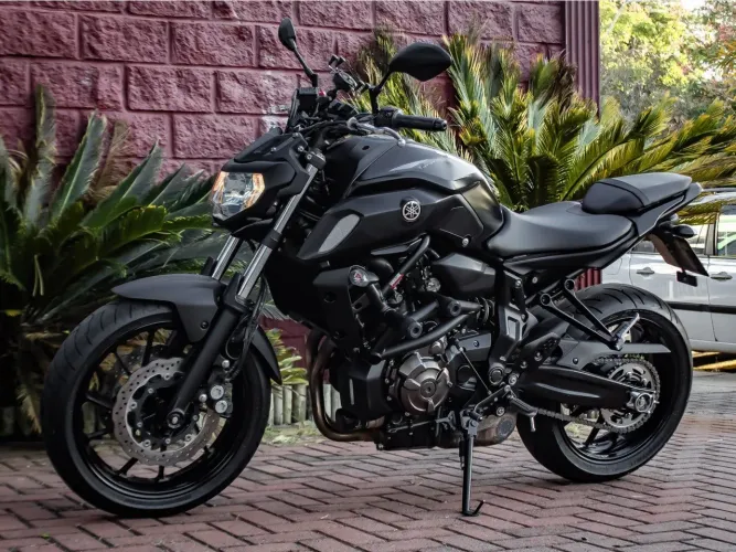 Yamaha Mt-07 2025