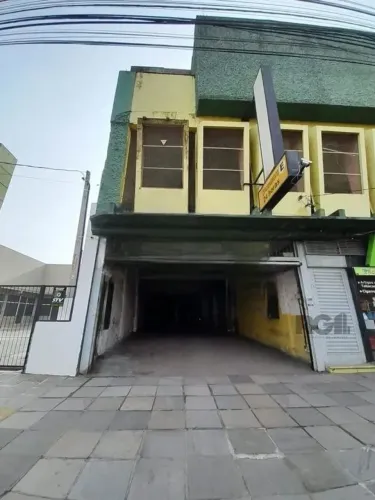 Galpão/Depósito/Armazém para Alugar no Bairro São Geraldo com 680 m² de Área útil