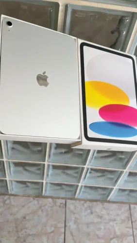 iPad 11 128gb