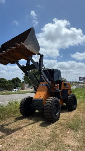 Carregadeira Case W20E 2014