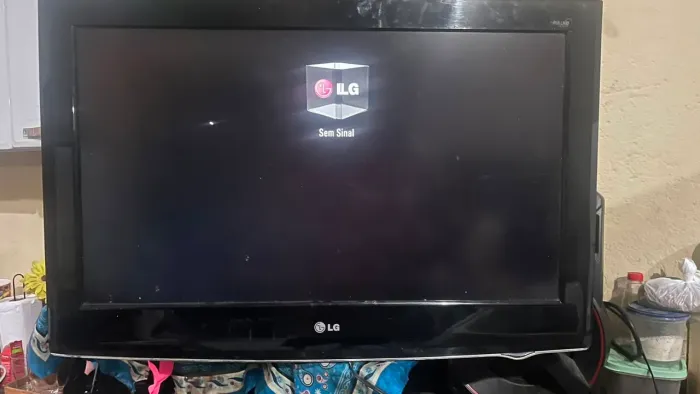 Tv Led 32 polegadas (não e SMART)