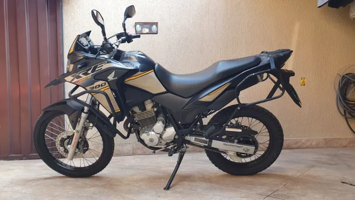Vendo ou troco por Carro Sedan ou pick-up 1.4 ou 1.6
