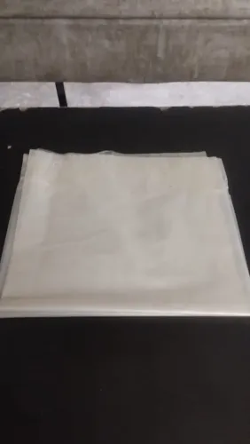 Vendo sacos para gelo de 20L em ótimas condições . ZAP *