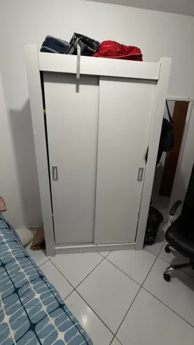Guarda roupa