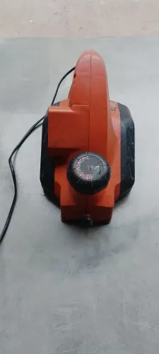 Plaina eletrica Black decker v 127v