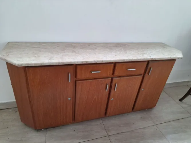 Balcão Jantar com tampo mármore