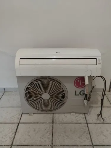Ar-condicionado LG 9 mil BTUs