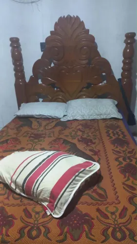 Combo cama (sem colchão) e lavadora