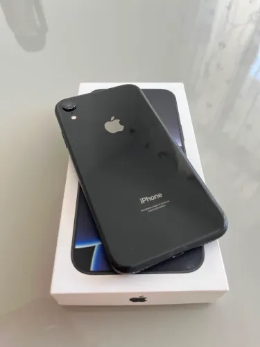 iPhone XR 64Gb