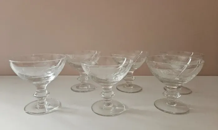 Conjunto de 6 Taças de Vidro