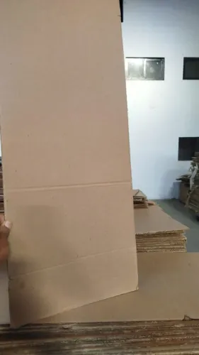 VENDO CHAPA DE PAPELÃO