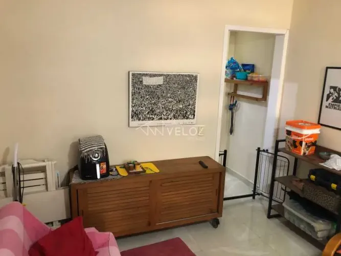 Apartamento - / Residencial / Centro