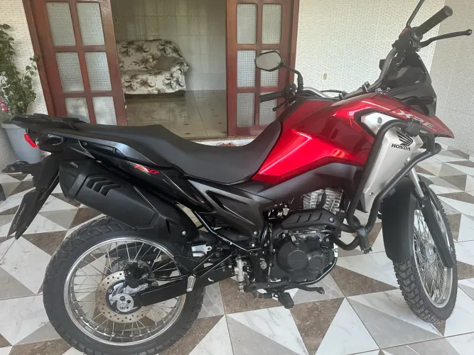 Honda XRE 190 Vermelha