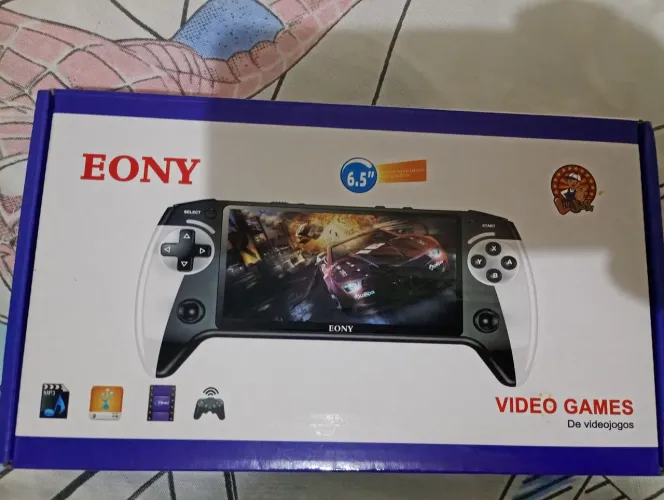 Vendo Vídeo Game portátil <br>Foi usado poucas vezes <br>Valor:100R$