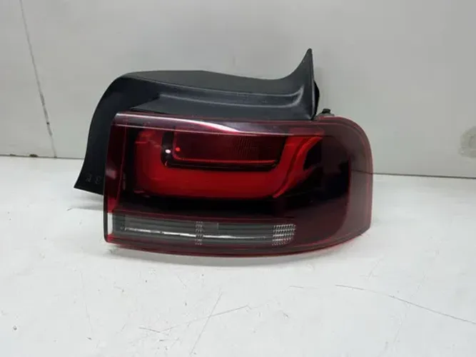 Lanterna Direita Lateral Citroen C4 Cactus Direito/passageiro Vermelho