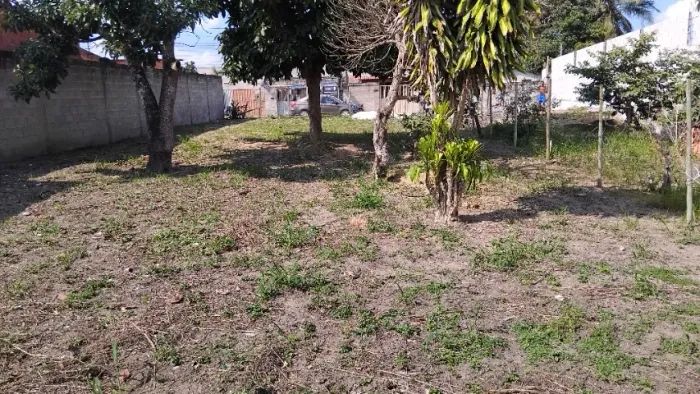 Lote no Bairro Planalto 360m²
